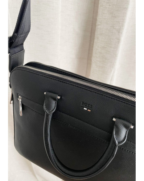 HUGP BOSS RAY BAG - BLACK