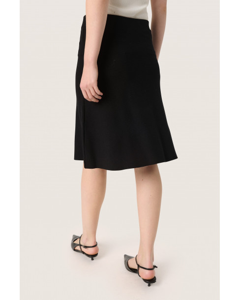 SOAKED IN LUXURY SLINDIANNA... 2