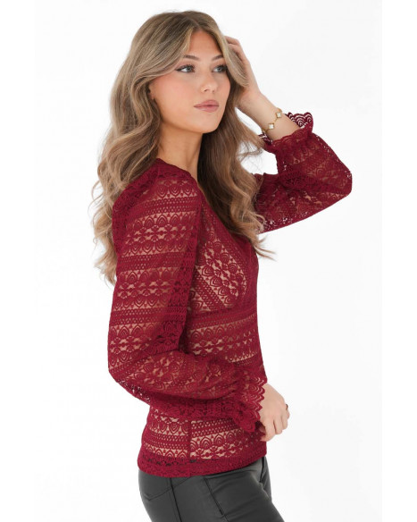 CAPRI COLLECTION CARMEN LACE TOP