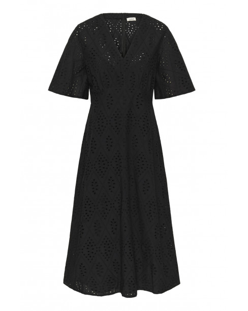 SOAKED IN LUXURY SLJOELLA...