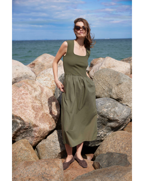 SOAKED IN LUXURY SLSIMONE PHOEBE DRESS