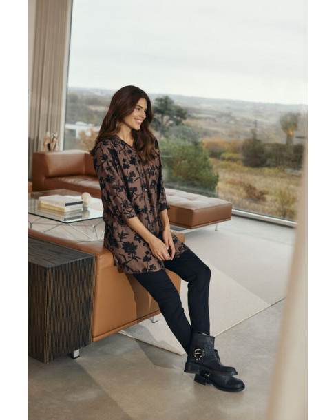 SIGNATURE TUNIC