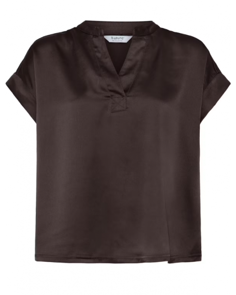 B.YOUNG BYSELITA V PLACKET...